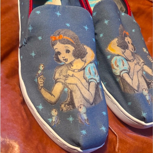 TOMS Limited Edition Womens Alpargata Blue Snow White Canvas Shoes NWOT 6.5W - Picture 6 of 9